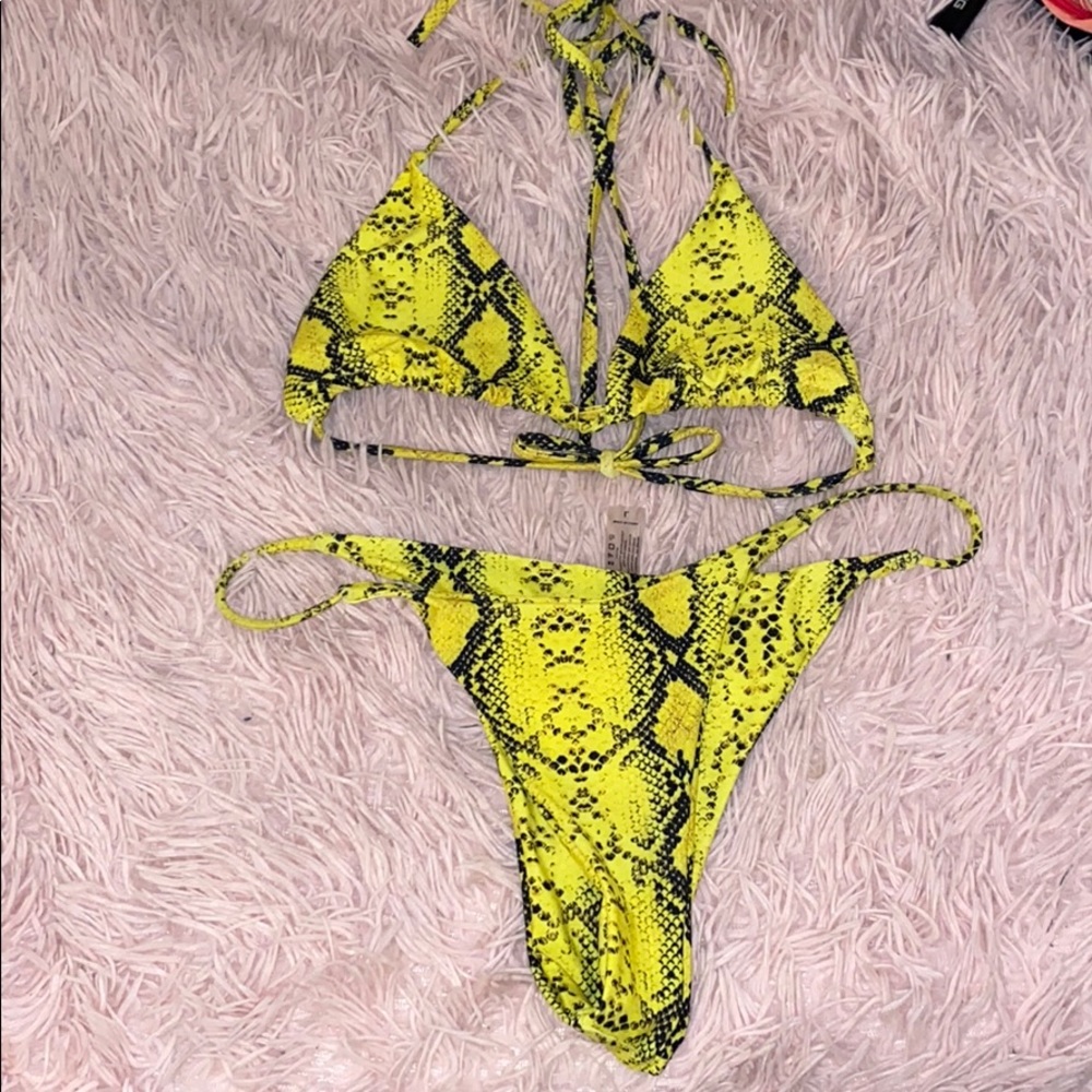 SNAKE SKIN PRINT BIKINI